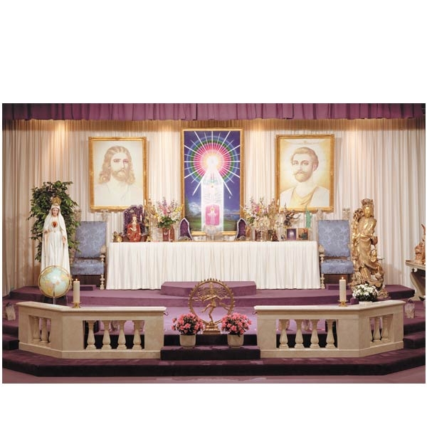Picture of Altar at King Arthur's Court Wallet Card