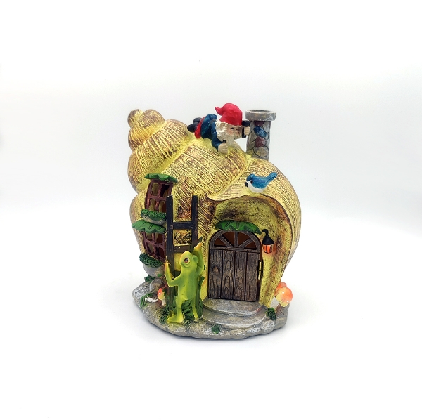 Picture of Gnome House 8.25" X 6.5" X 5"