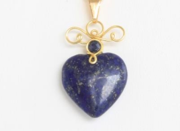 Picture of Alchemy of the Heart pendant for Strength