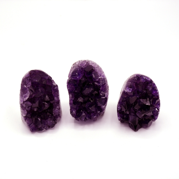 Picture of Amethyst standing cluster small