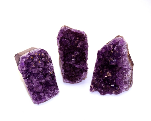 Picture of Amethyst standing geodes 1.5" x 2" various shapes