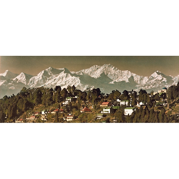 Kanchenjunga and Darjeeling Print